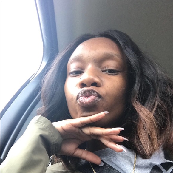 Meet your Posher, Darnay - Picture 1 of 1